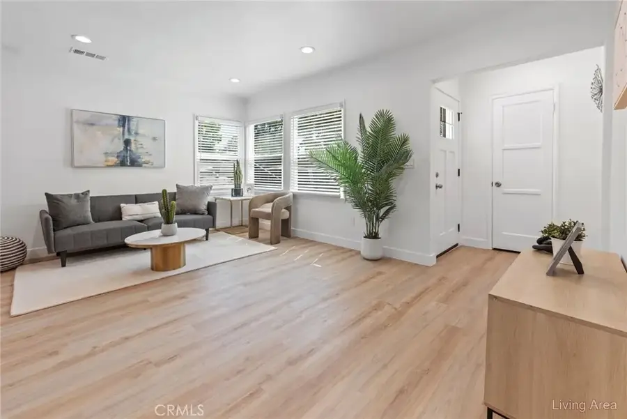 128 S Citrus Avenue, Fullerton, CA 92833 - Image #3