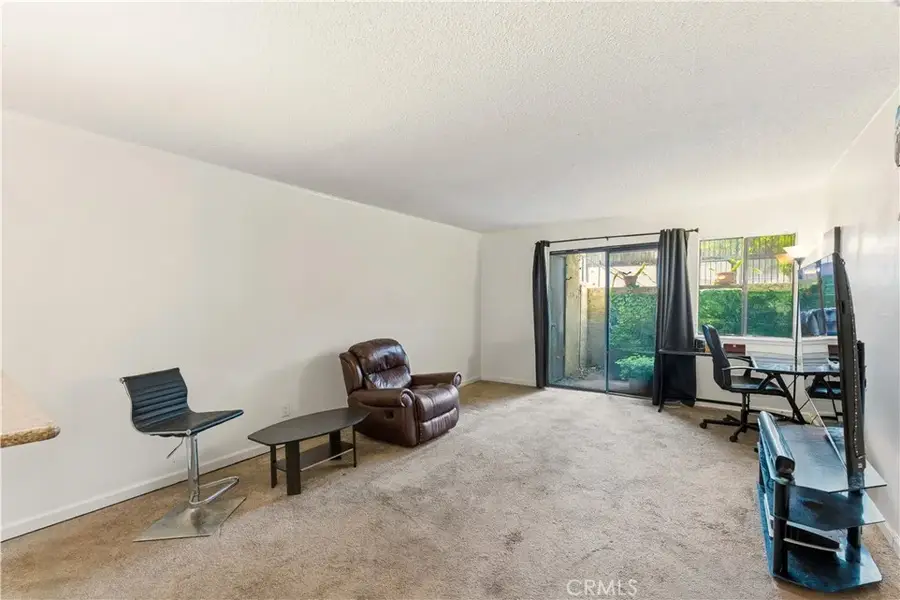 600 W 3rd St #B116, Santa Ana, CA 92701 - Image #3