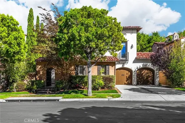 34 Tall Hedge, Irvine, CA 92603