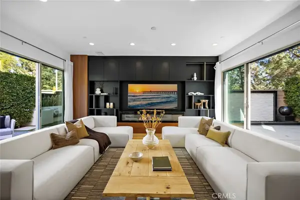 51 Fenway, Irvine, CA 92620