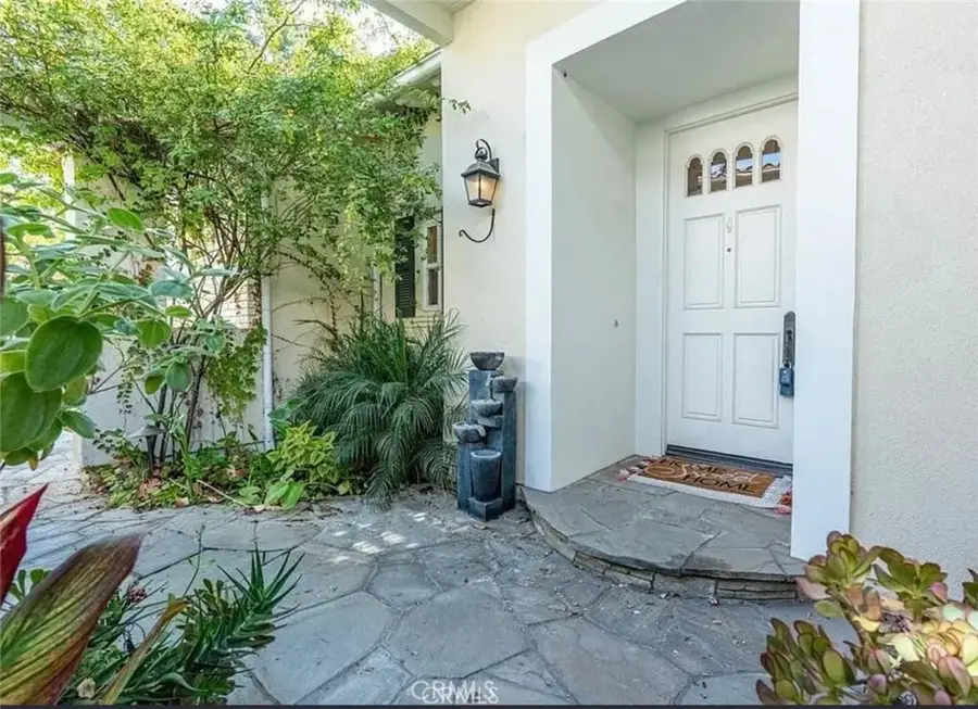 26803 Brookhollow, Valencia, CA 91355 - Image #2