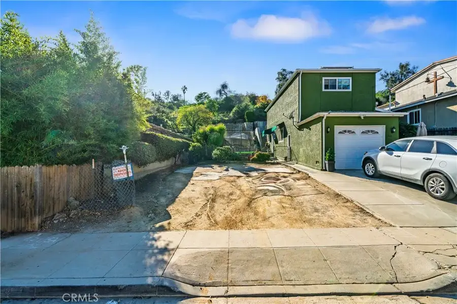 744 Amador, Los Angeles, CA 90012 - Image #3