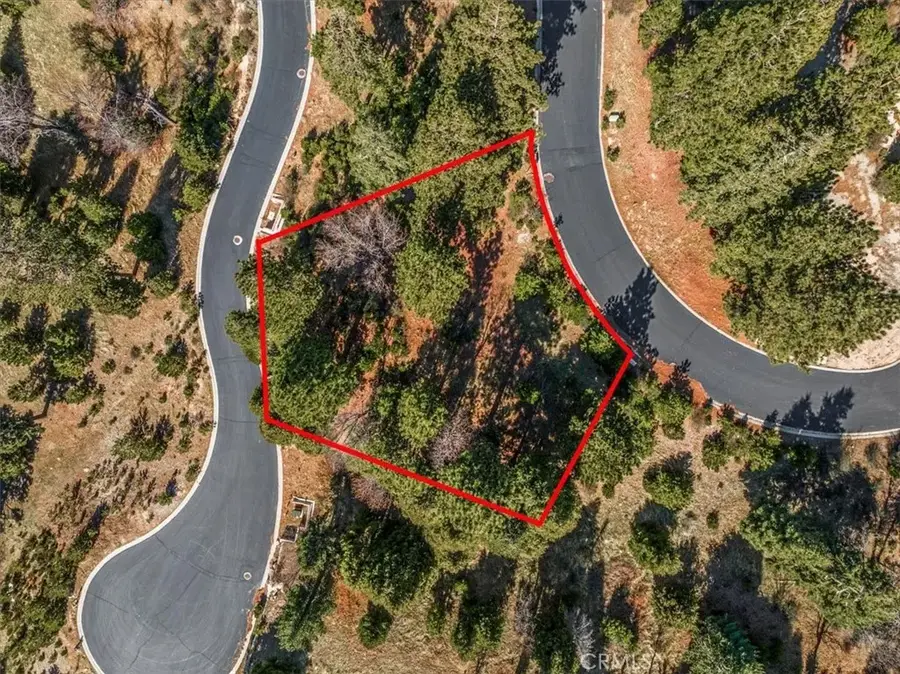 109 Mill Pond, Lake Arrowhead, CA 92352 - Image #2