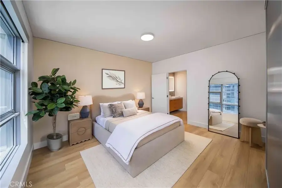 9 Macarthur Place #2002, Santa Ana, CA 92707 - Image #2