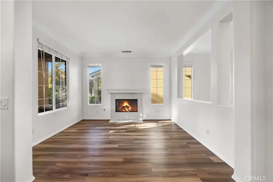 27626 Sunny Creek Drive, Valencia, CA 91354 - Image #3