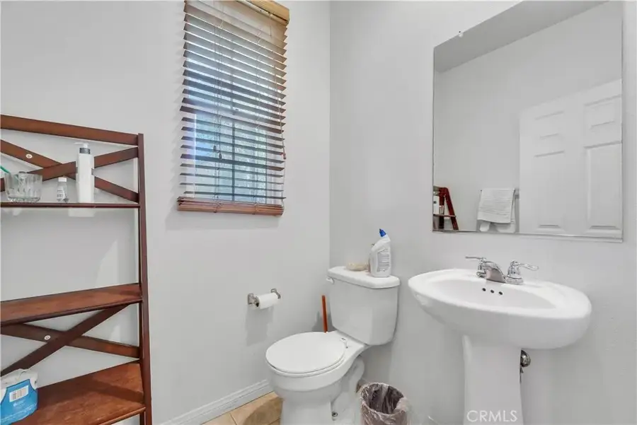 7042 Logsdon, Eastvale, CA 92880 - Image #3