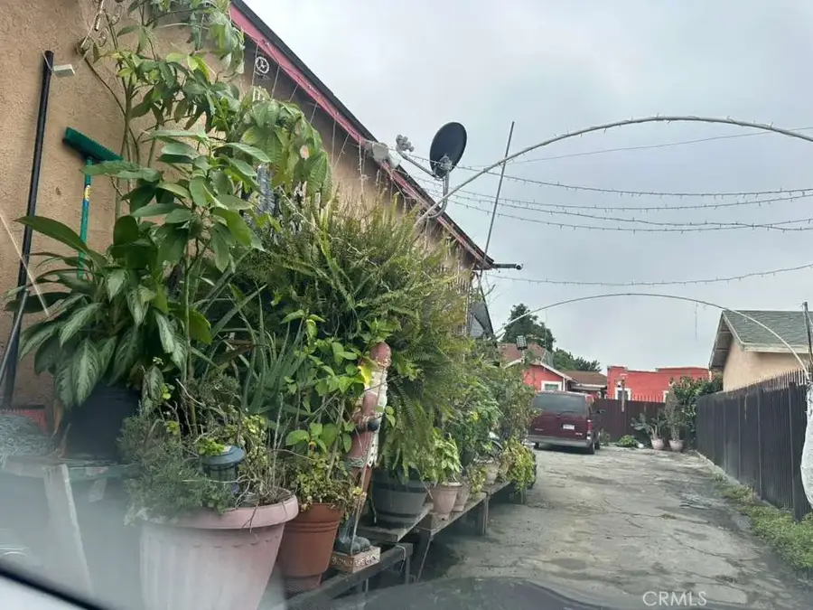 11507 Grape, Los Angeles, CA 90059 - Image #3