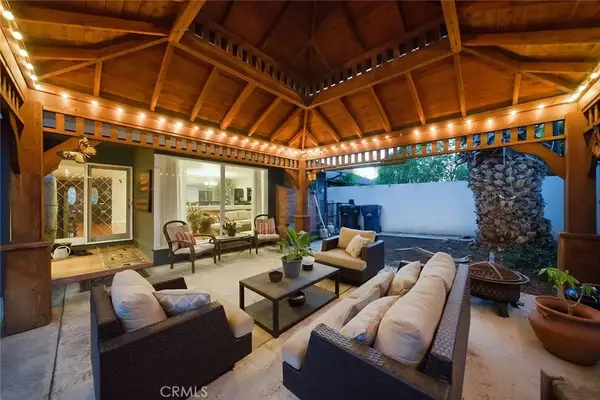 7671 Juliette Low Drive, Huntington Beach, CA 92647