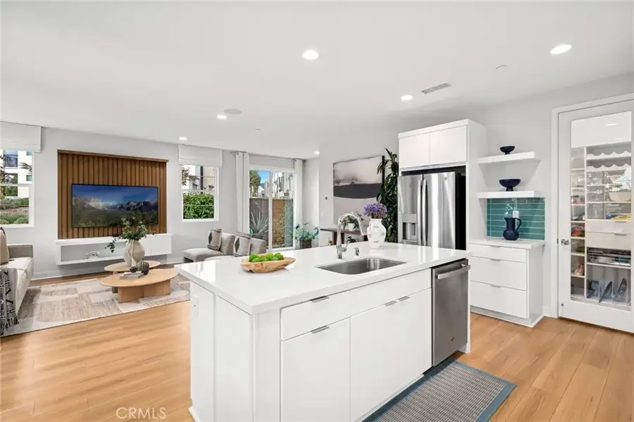 138 Biome, Irvine, CA 92618 - Image #3