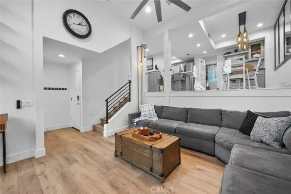 380 W Wilson #B106, Costa Mesa, CA 92627