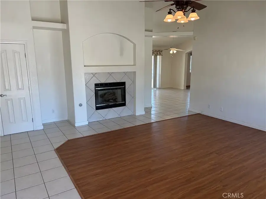 7413 Montrose, Hesperia, CA 92345 - Image #2
