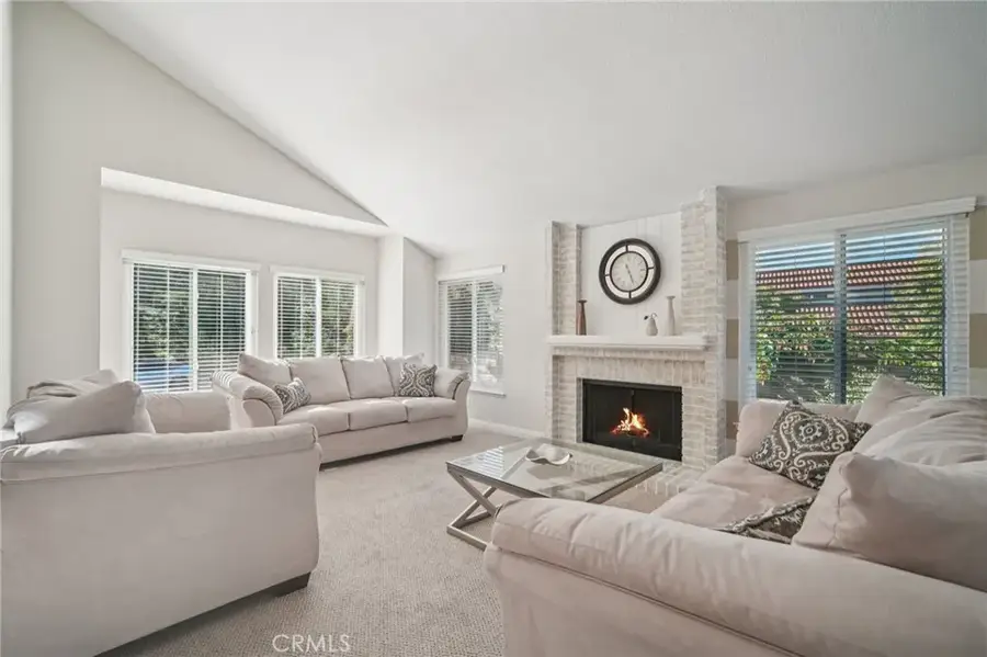 27301 Monforte, Mission Viejo, CA 92692 - Image #3