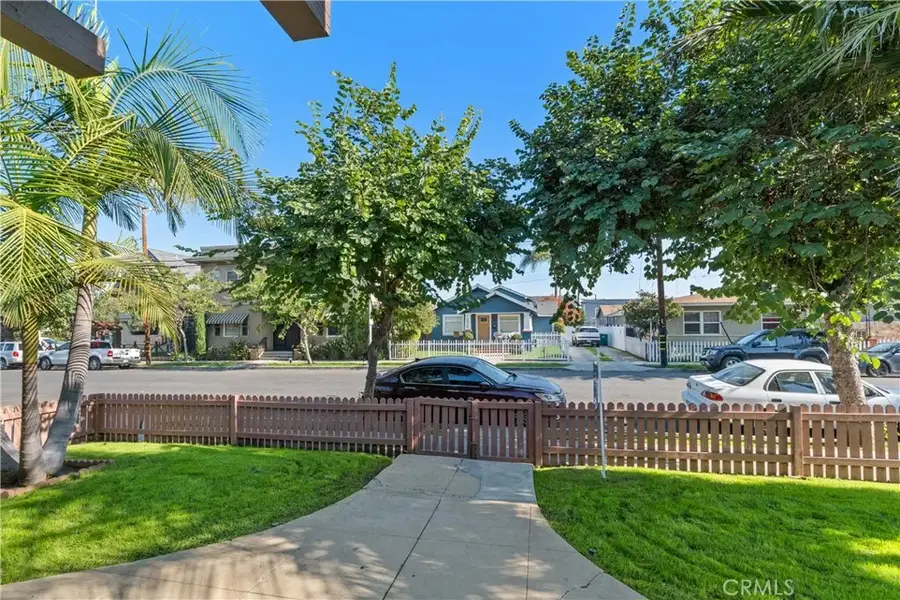1029 Maine Avenue, Long Beach, CA 90813 - #2