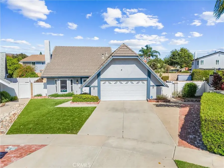 7880 E Samantha Circle, Anaheim, CA 92807 - Image #2