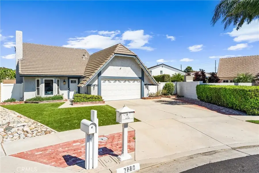 7880 E Samantha Circle, Anaheim, CA 92807 - Image #3