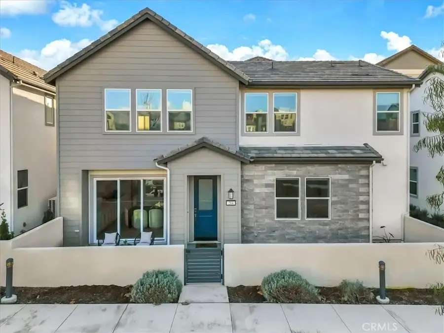 214 Tank, Irvine, CA 92618 - Image #2