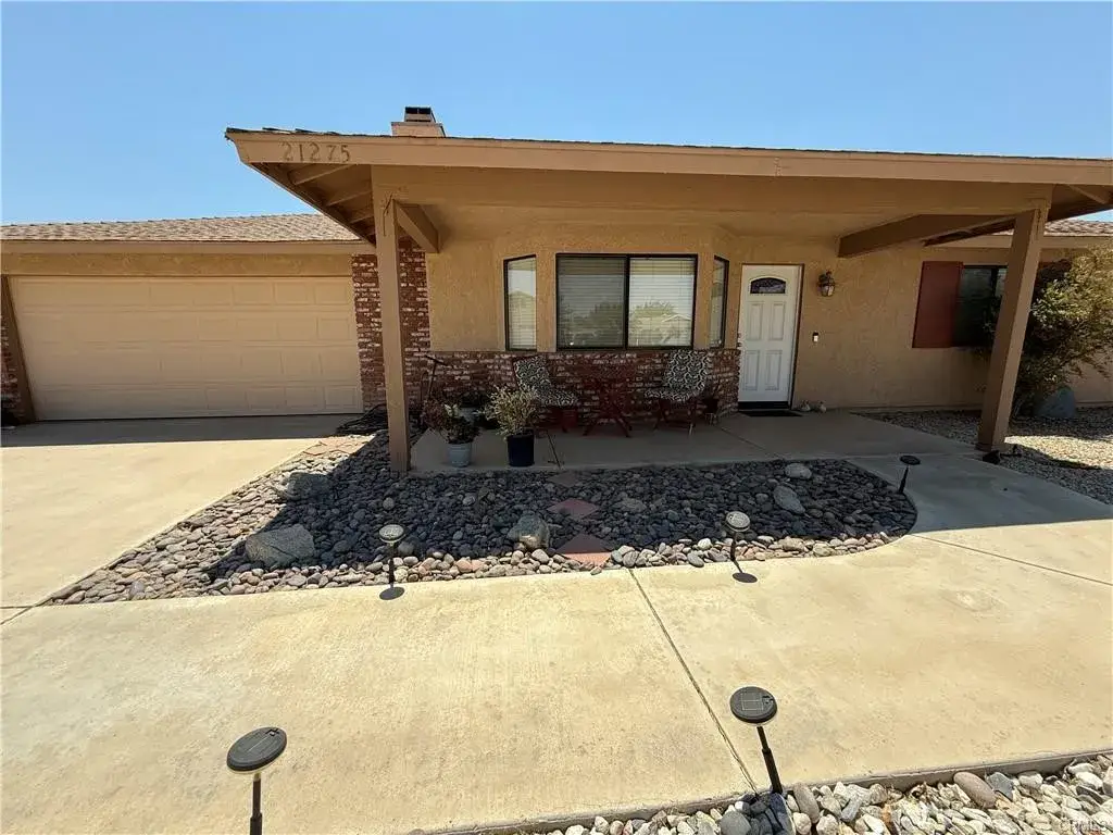 21275 Pocomoke Road, Apple Valley, CA 92308 - #1