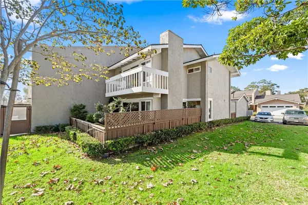 18576 Vallarta, Huntington Beach, CA 92646