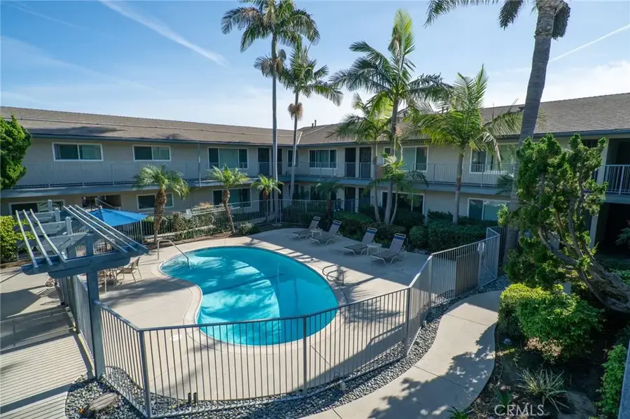 365 W Wilson Street, Costa Mesa, CA 92627 - Image #2