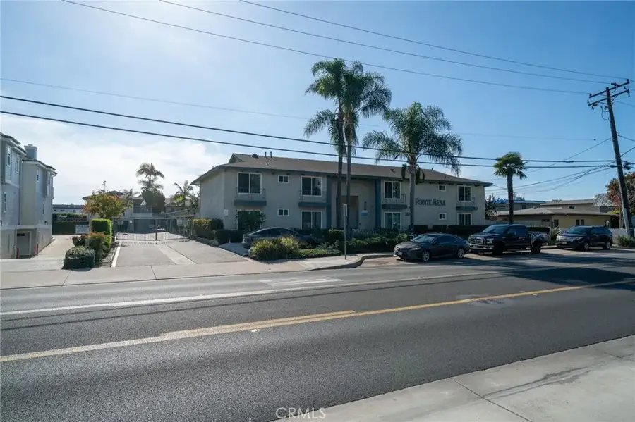 365 W Wilson Street, Costa Mesa, CA 92627 - Image #3
