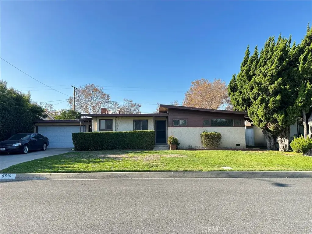 9519 La Reina, Downey, CA 90240 - Image #1