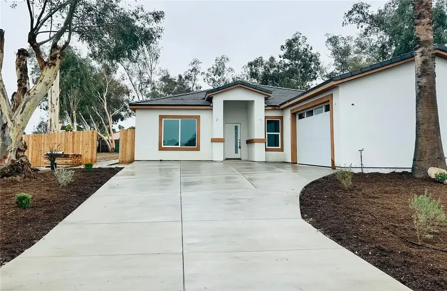 683 Park, Banning, CA 92220 - Image #2