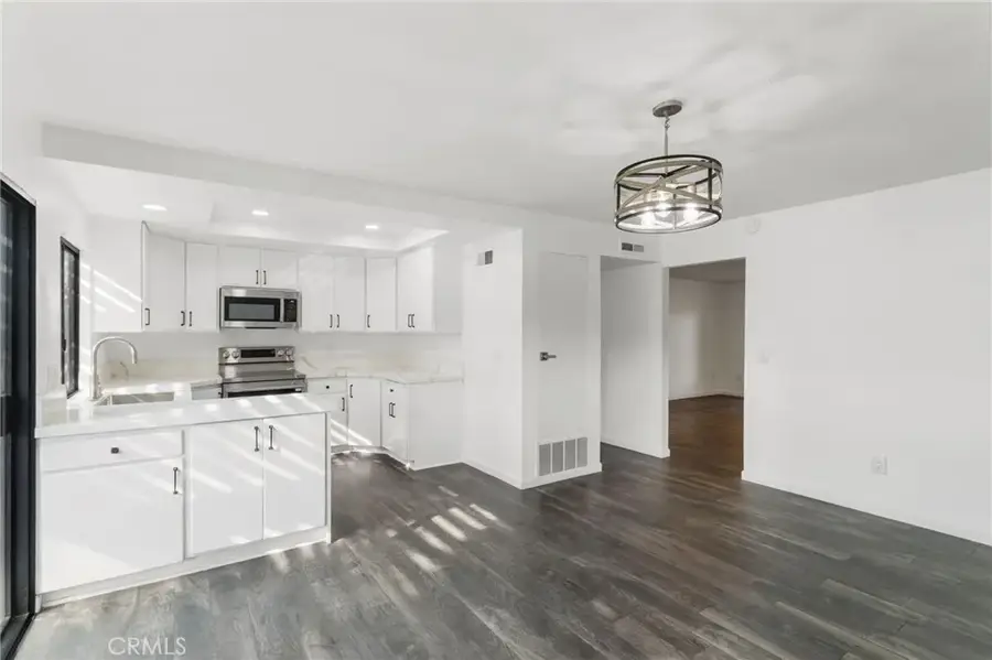 9873 Karmont, South Gate, CA 90280 - Image #2