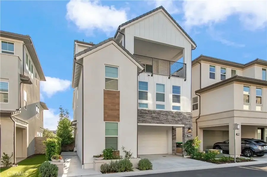 131 Reyes Alley, Lake Forest, CA 92630 - Image #2