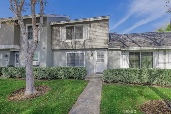 12 Thicket # 67, Irvine, CA 92614