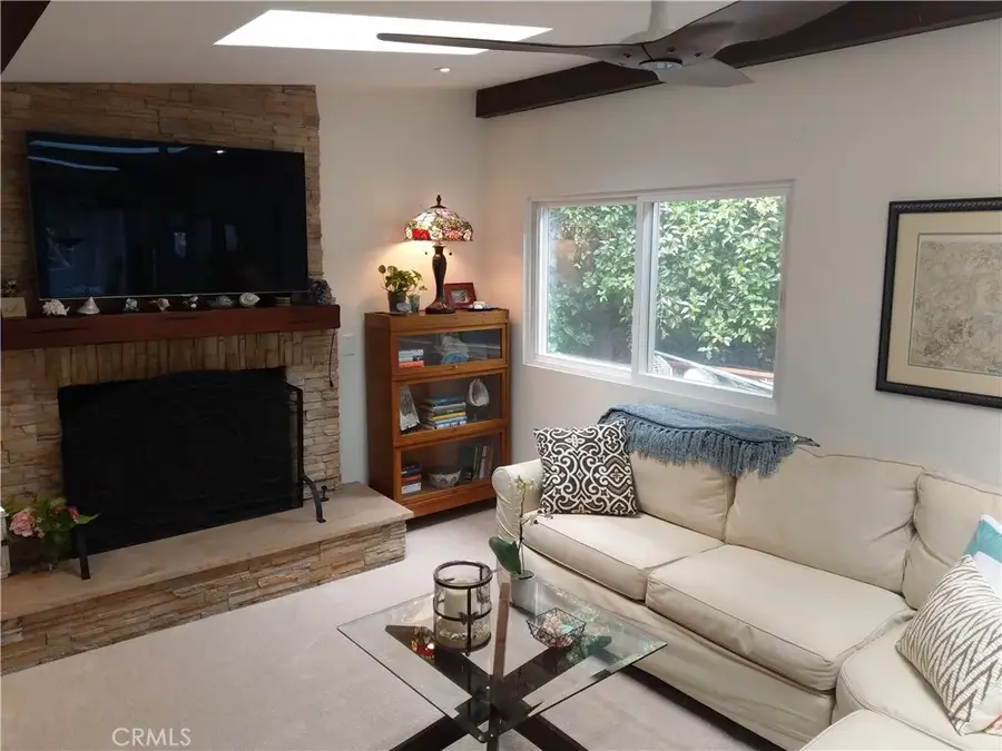 945 Park Ave, Laguna Beach, CA 92651 - Image #3