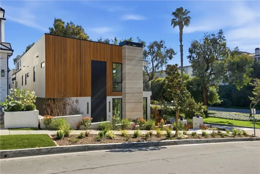 400 Heliotrope, Corona Del Mar, CA 92625 - #2