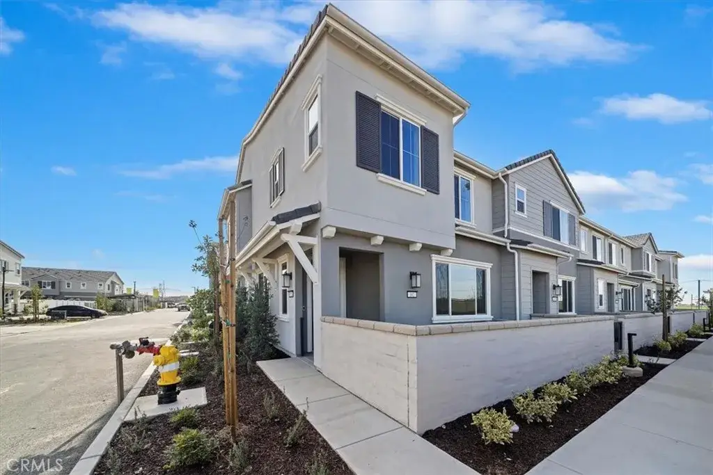 3560 S Eichler Paseo, Ontario, CA 91761 - Image #1