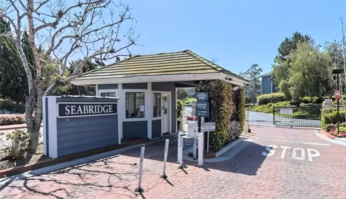 20251 Sealpoint #101, Huntington Beach, CA 92646 - Image #1