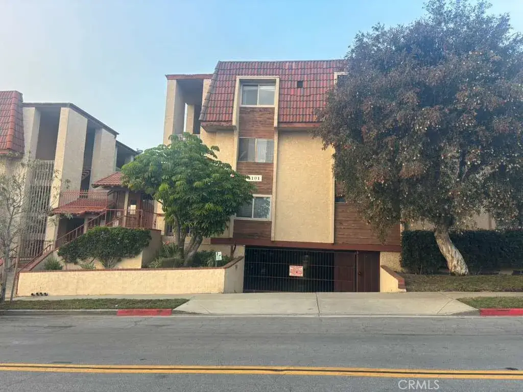 2101 E 21st, Signal Hill, CA 90755 - Image #1