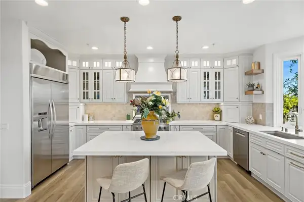 25702 Nellie Gail, Laguna Hills, CA 92653