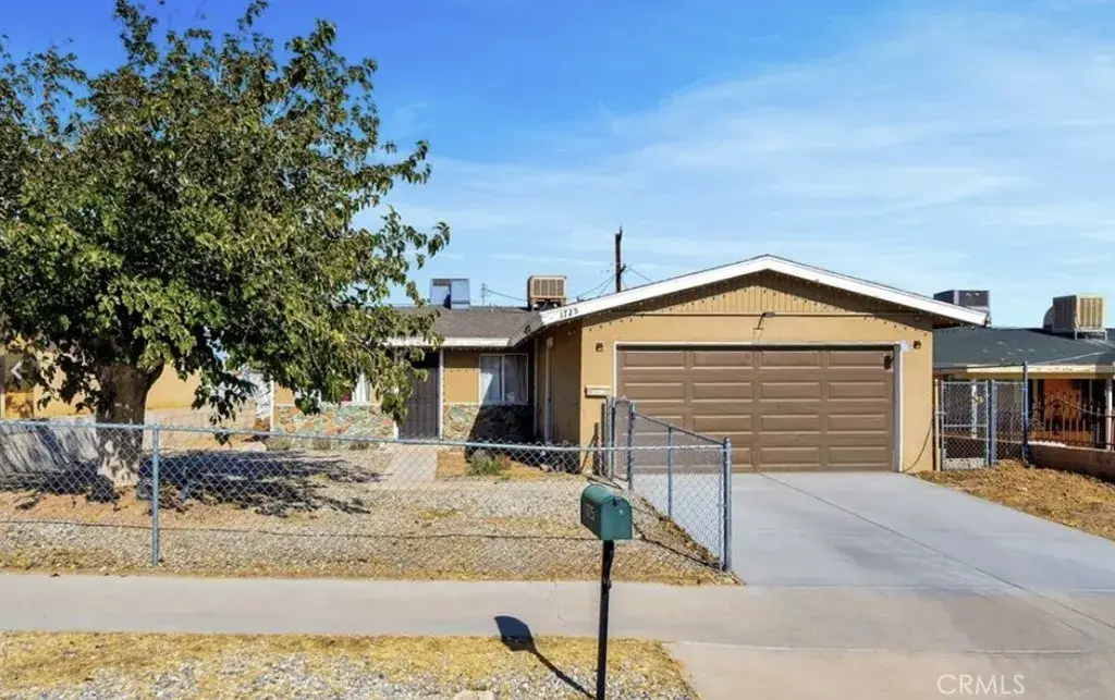 1725 De Anza, Barstow, CA 92311 - Image #1