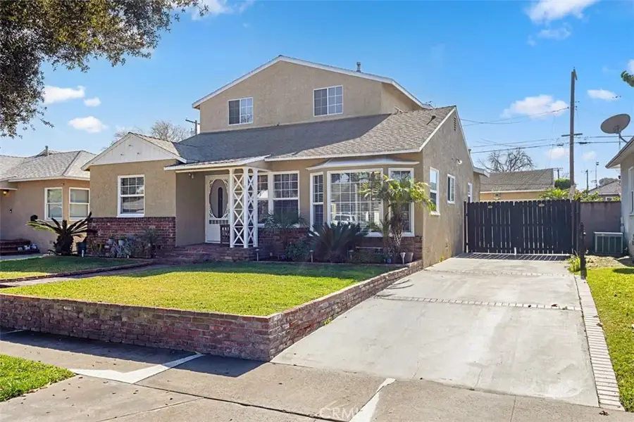 6008 Village Road, Lakewood, CA 90713 - #3