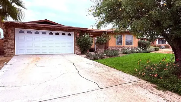 76690 Oklahoma, Palm Desert, CA 92211