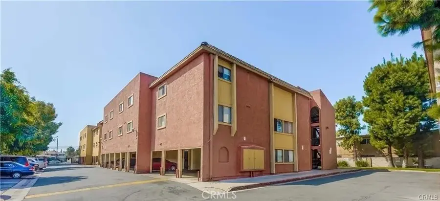 1017 W Bishop Street #A, Santa Ana, CA 92703 - Image #2