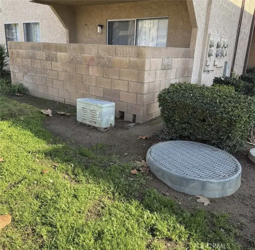 801 S Lyon Street #167(L-5), Santa Ana, CA 92705 - Image #2