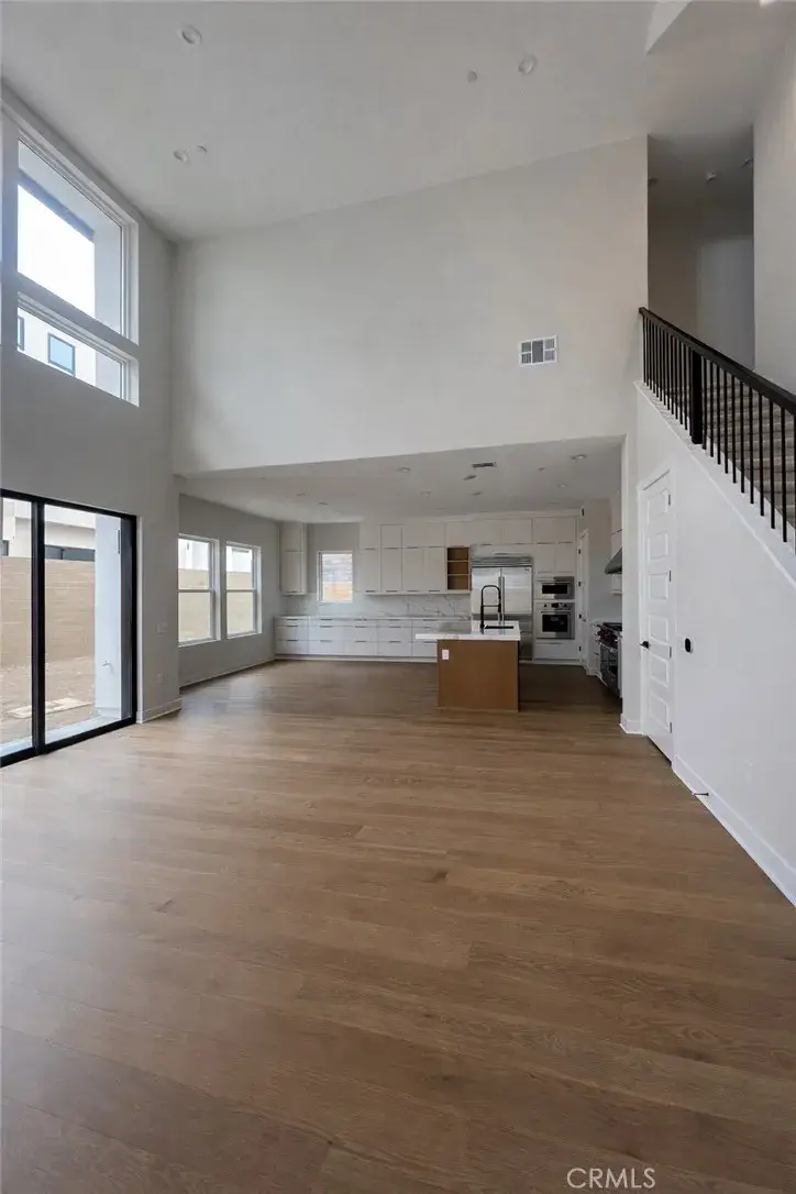 216 Stage, Irvine, CA 92618 - Image #3