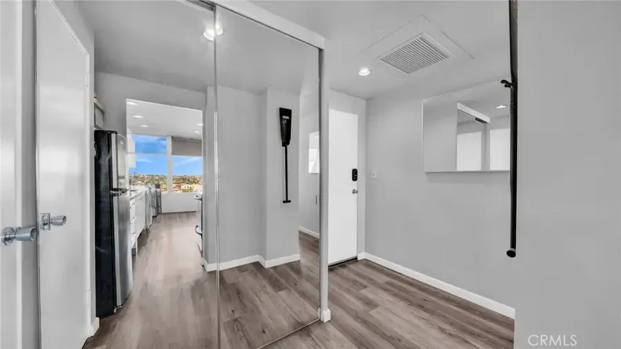 100 Atlantic Avenue #906, Long Beach, CA 90802 - Image #3