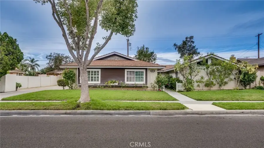 512 S Swidler Place, Orange, CA 92869 - Image #2