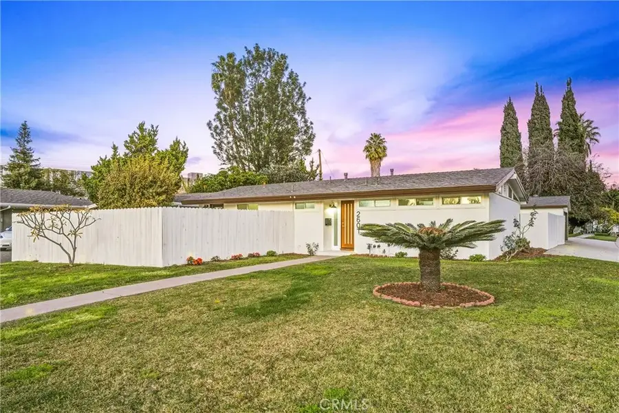 2601 Santa Ysabel, Fullerton, CA 92831 - Image #2