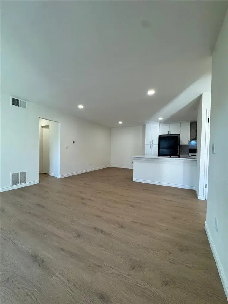 2511 W Sunflower #F11, Santa Ana, CA 92704 - Image #3