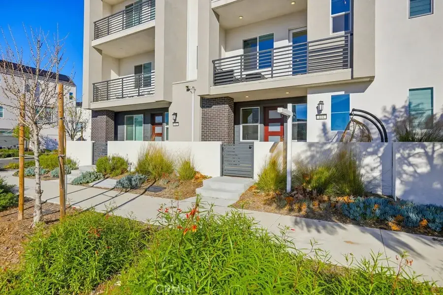 104 Restore, Irvine, CA 92618 - Image #3