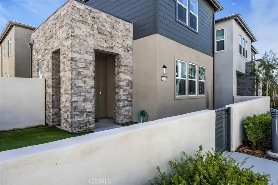 166 Sash, Irvine, CA 92618 - Image #2