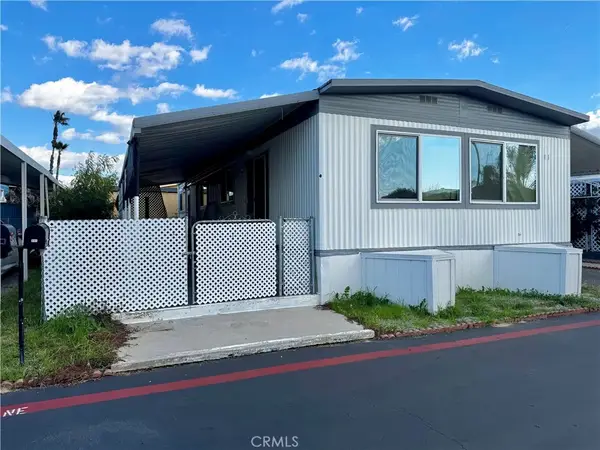 1455 S State #111, Hemet, CA 92543