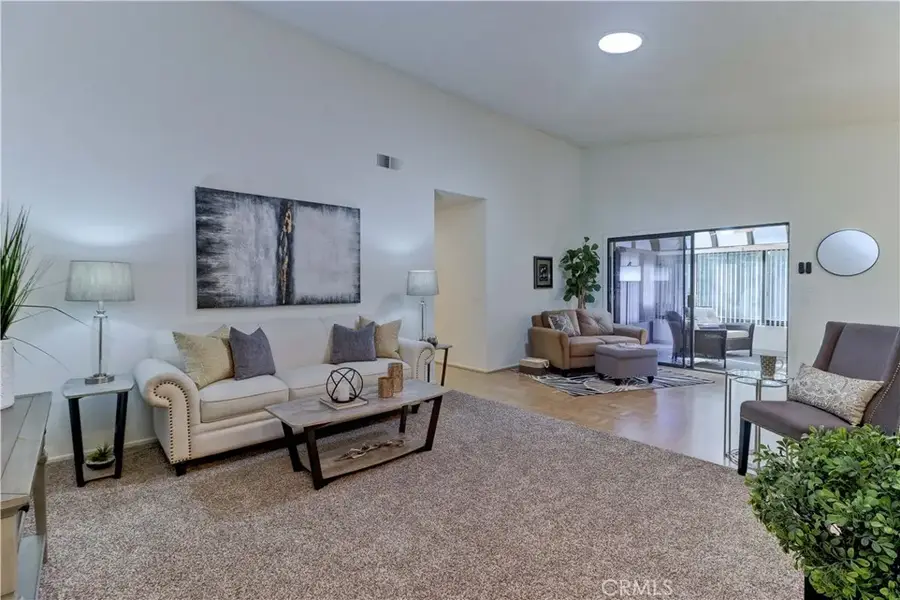 8566 Sierra #911-D, Huntington Beach, CA 92646 - Image #2