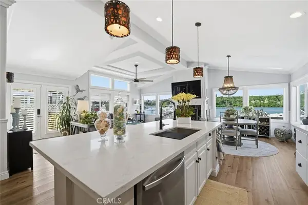 3 Saratoga, Newport Beach, CA 92660